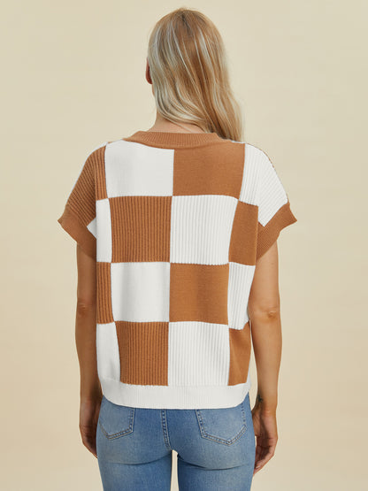 Darla Checkered Round Neck Short Sleeve Sweater