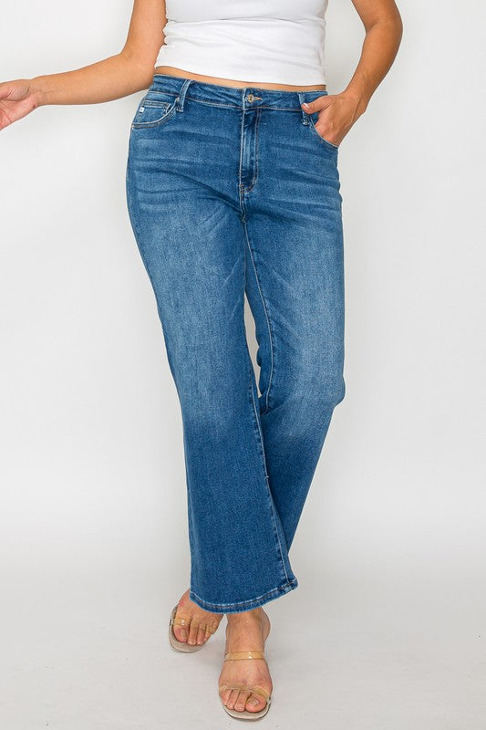 Mid Rise Crop Jeans