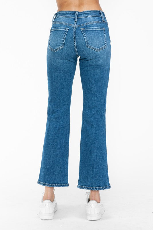 Mid Rise Crop Jeans