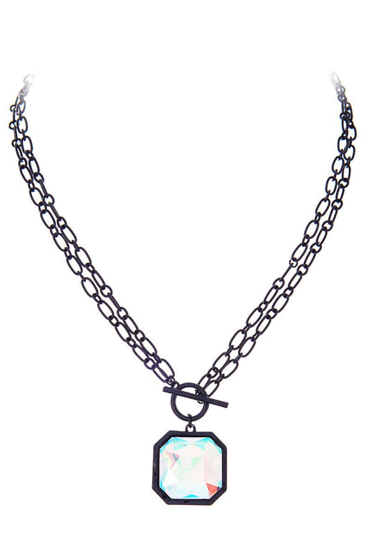 GLASS RHINESTONE PENDANT NECKLACE: BLACK